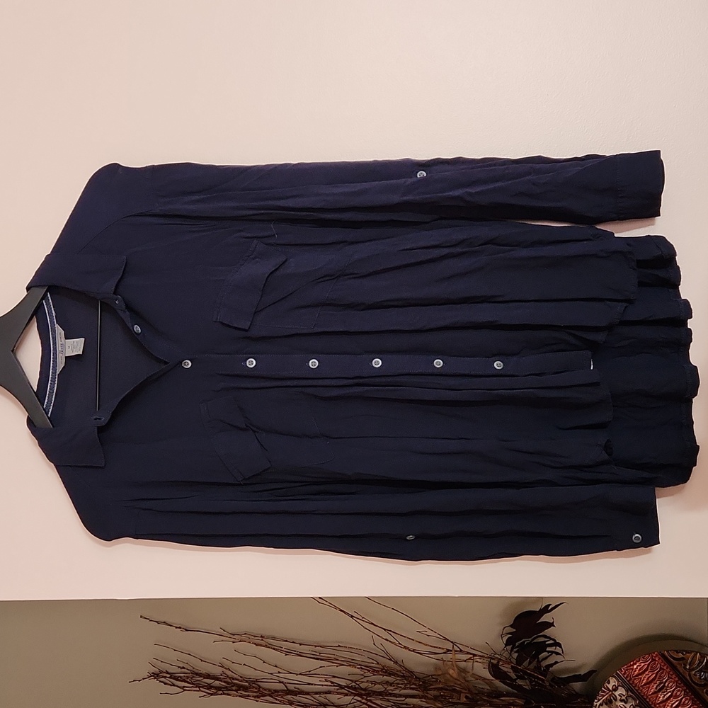Size Medium Navy Top